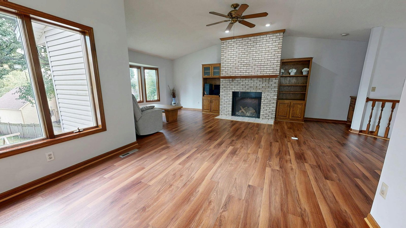 Original state of the living room before AI redesign by RYY